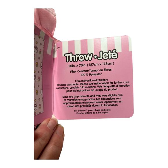 Hello Kitty Spring Flowers Light Pink Plush Throw Blanket 50 X 70 Sanrio HTF NWT - Picture 5 of 5